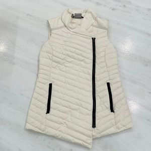Athleta Women’s Puffer Vest - Size S